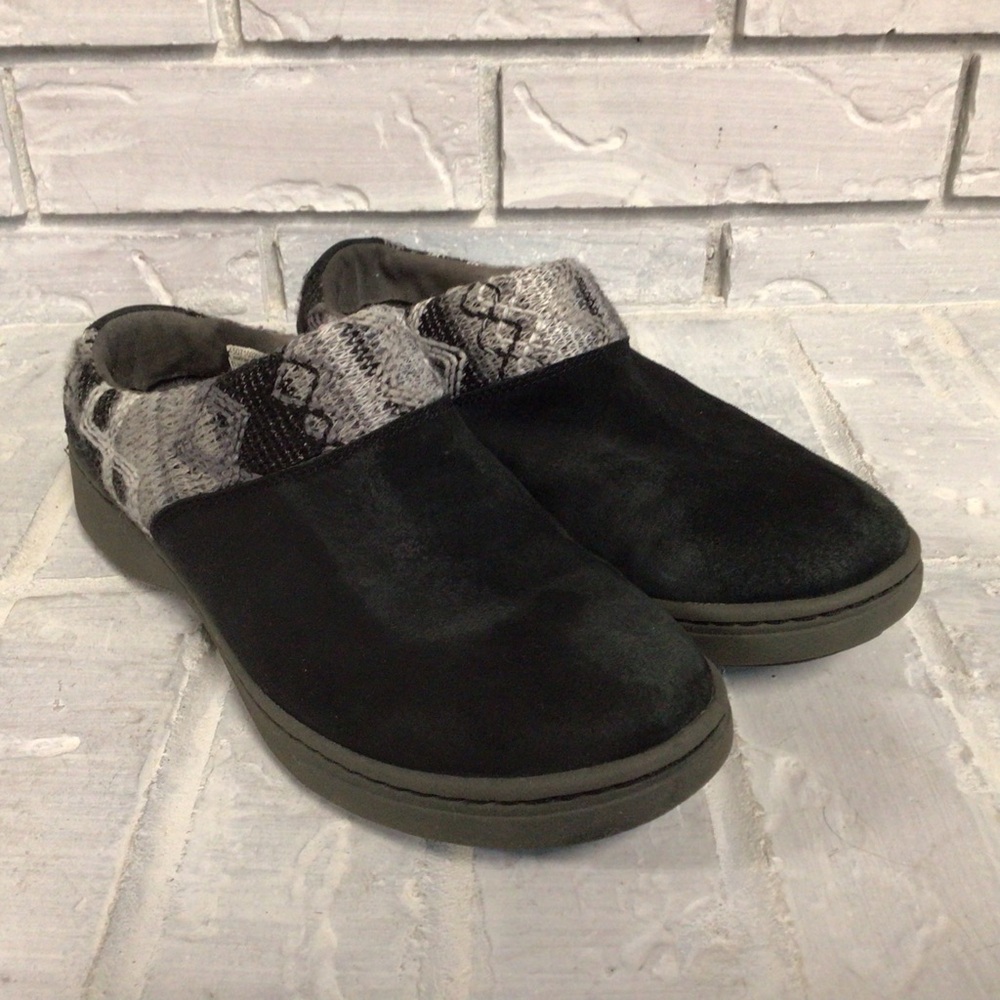 DANSKO SLIP-ON SUEDE SHOES IN BLACK WITH TRIM SIZE EU 38